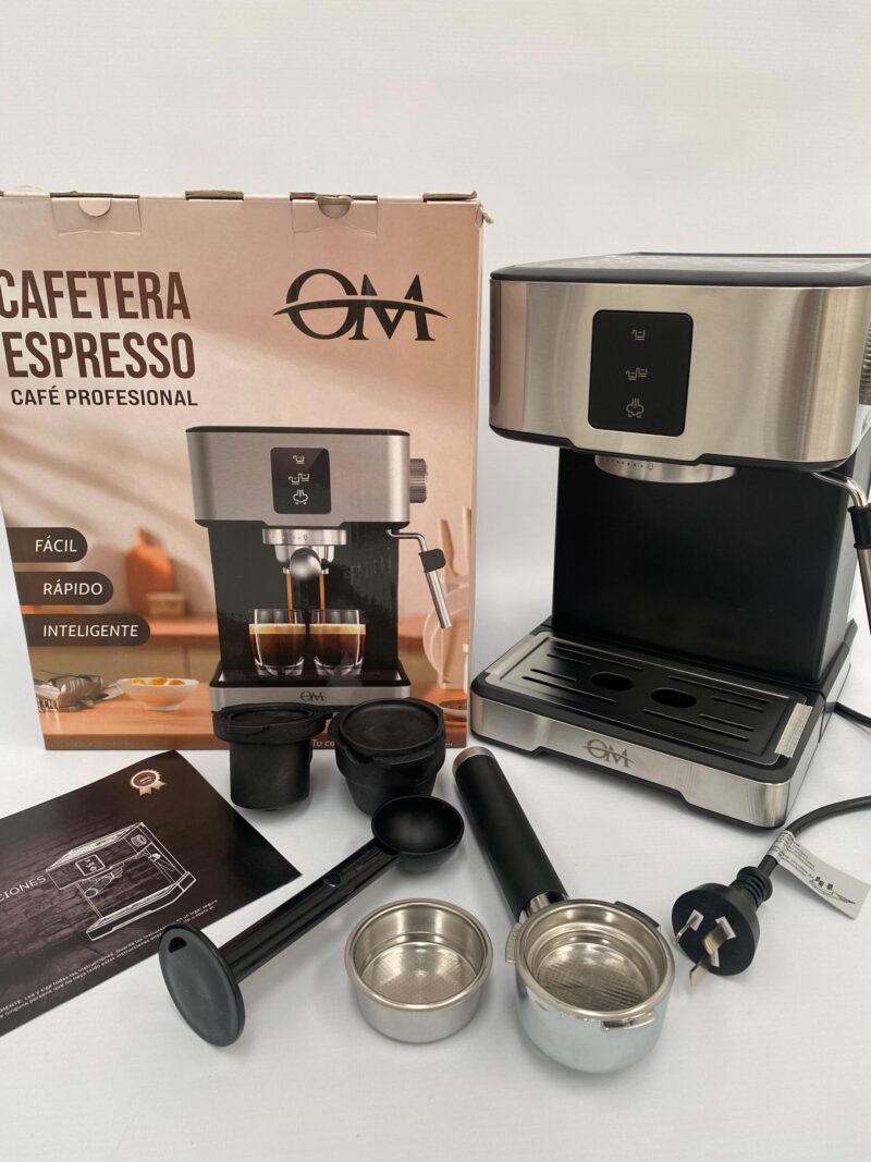 CE - CAFETERA ESPRESSO OM (OM-9707)