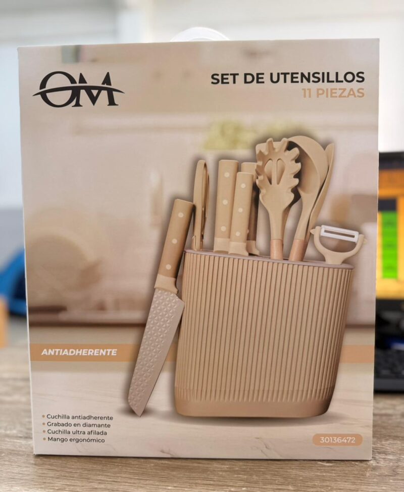 6472 - SET DE UTENSILIOS 11pcs OM BEIGE